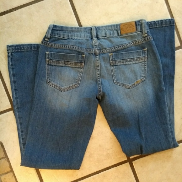 Aeropostale Original Haley Flare Jeans - Size 4P - Picture 2 of 4